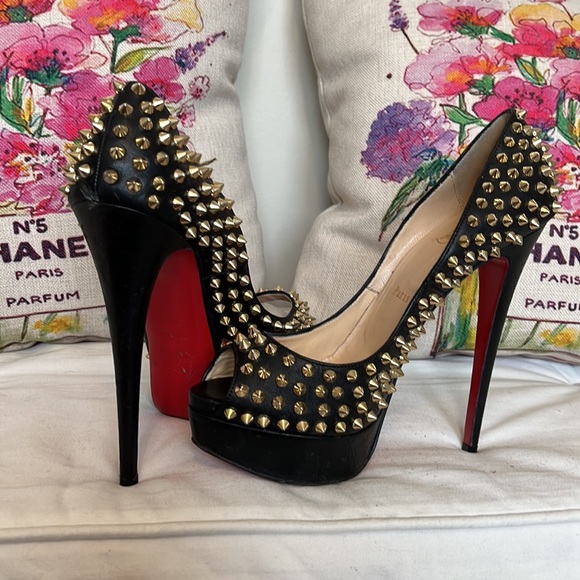 Christian Louboutin :Size 39.5 - Picture 5 of 8